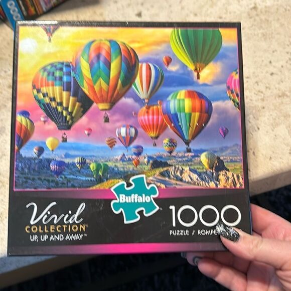 Buffalo Puzzle - Vivid Collection - Up, Up and Away - 1000 pieces - Picture 1 of 3